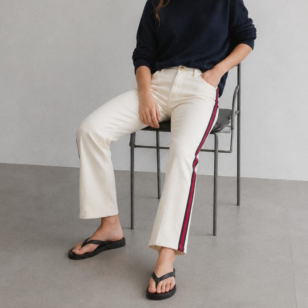 Gucci Hypnotism Denim Side Stripe Trim Flared Leg Jeans Womens 30 Cream Ankle